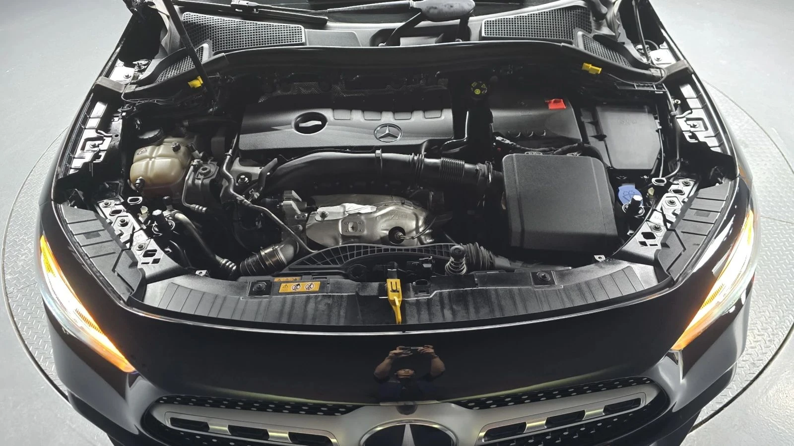 Mercedes-Benz GLA 250, снимка 6 - Автомобили и джипове - 56686747