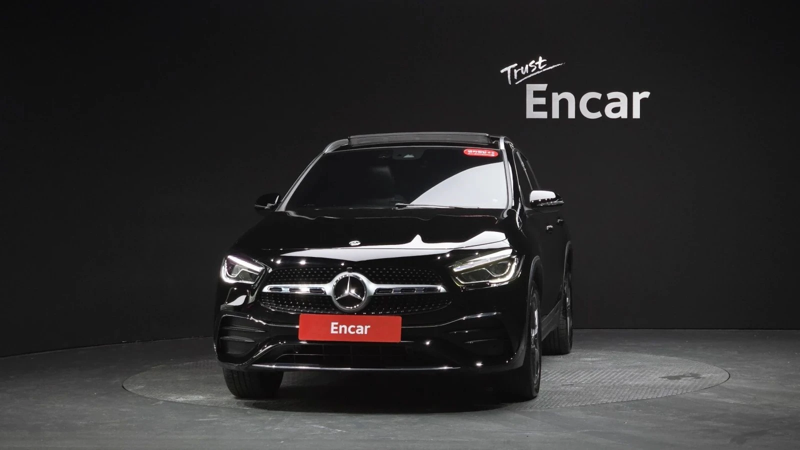 Mercedes-Benz GLA 250, снимка 3 - Автомобили и джипове - 56686747
