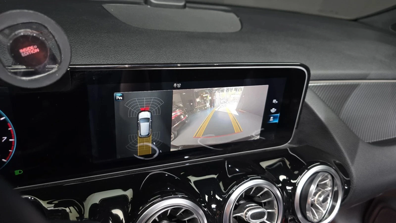 Mercedes-Benz GLA 250, снимка 14 - Автомобили и джипове - 56686747