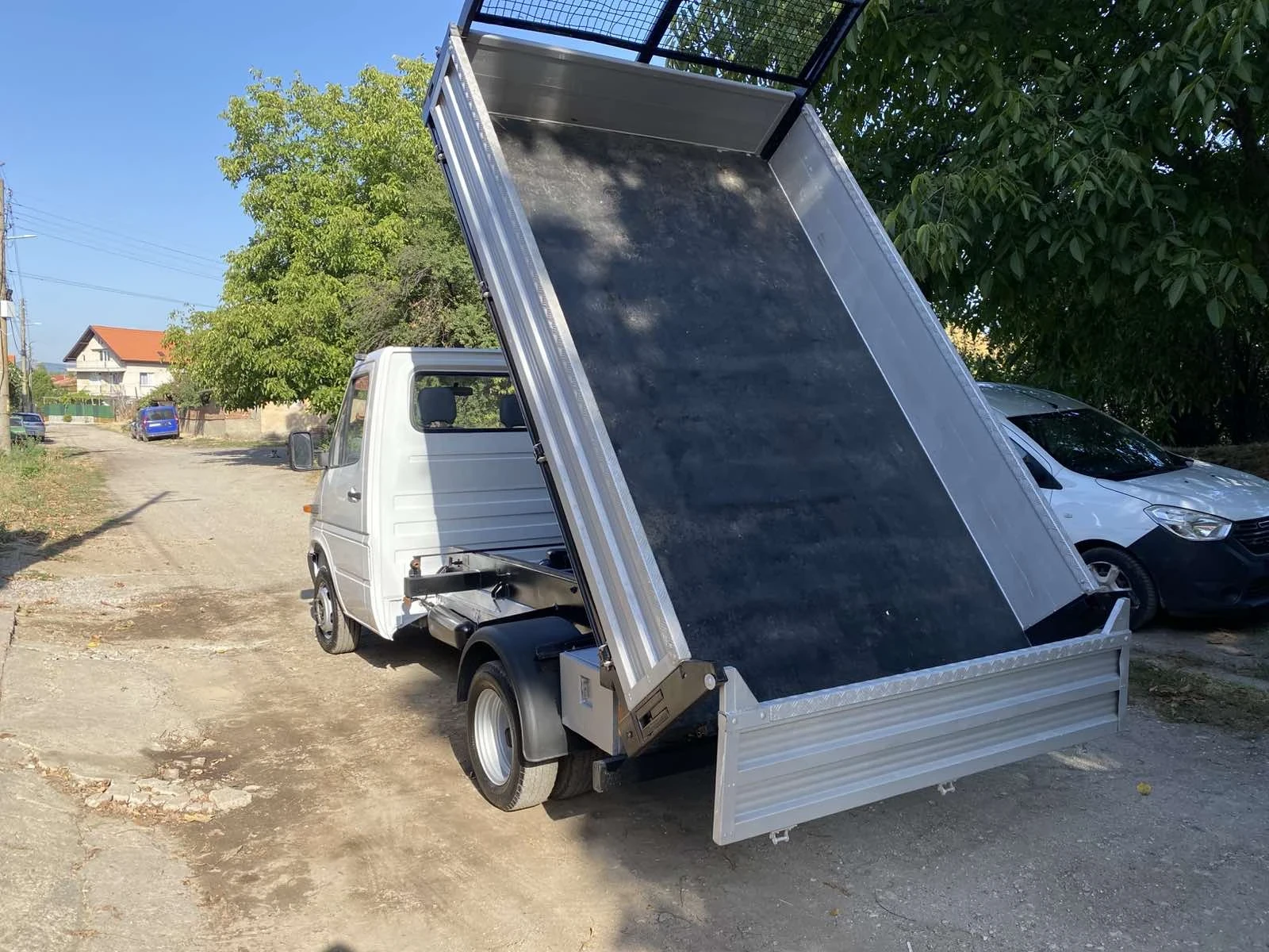 Mercedes-Benz Sprinter 411 2.2 CDI, снимка 5 - Бусове и автобуси - 55831569