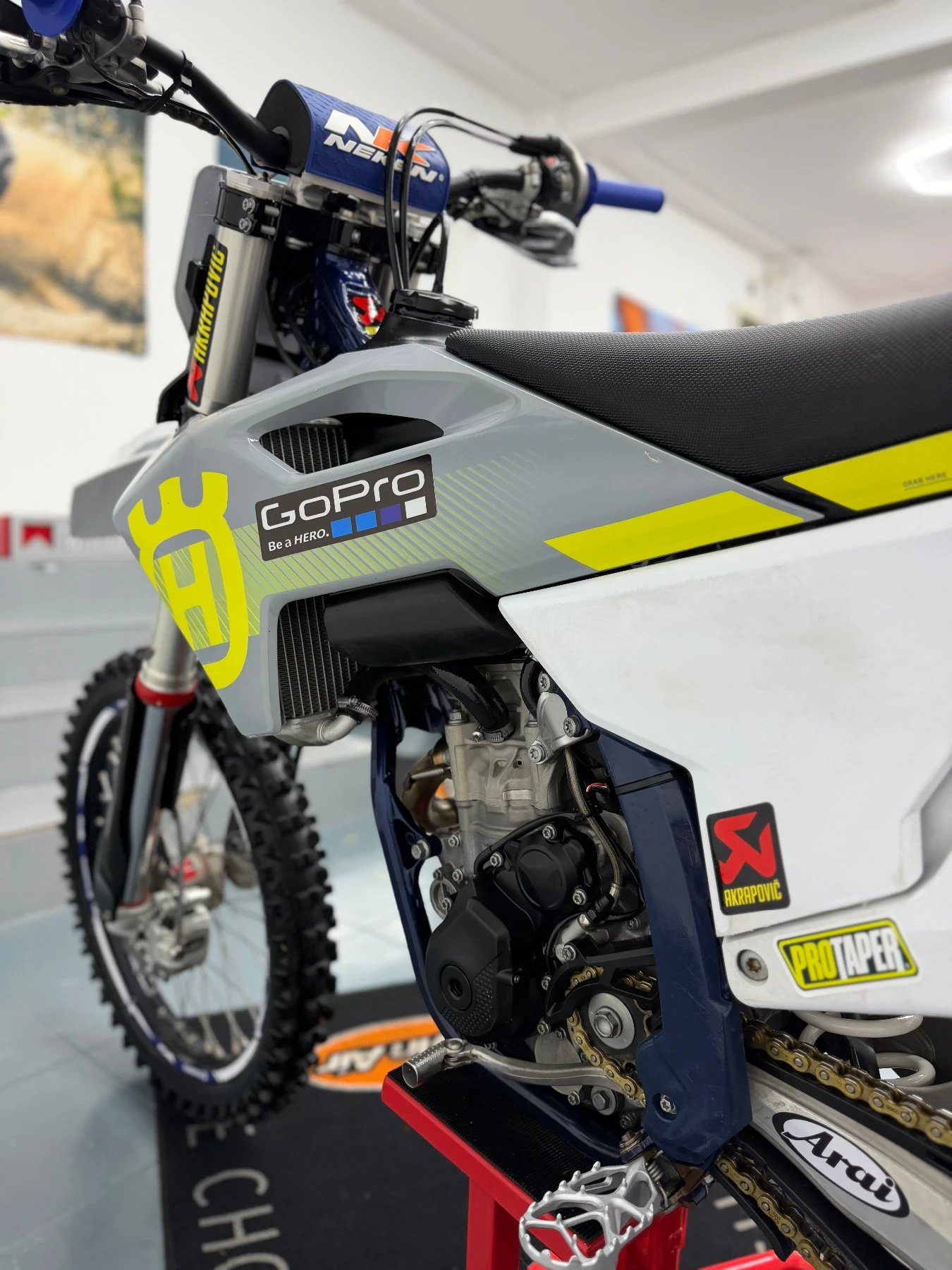 Husqvarna FC 250 2024г. /2 режима /Quick Shifter /Тракшън /Лънч, снимка 8 - Мотоциклети и мототехника - 55438349