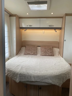 Кемпер Burstner Lyseo, кралско легло, 3, 5 t. | Auto.bg — изображение 6