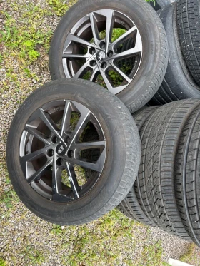 Гуми с джанти Bridgestone 215/65R17, снимка 2