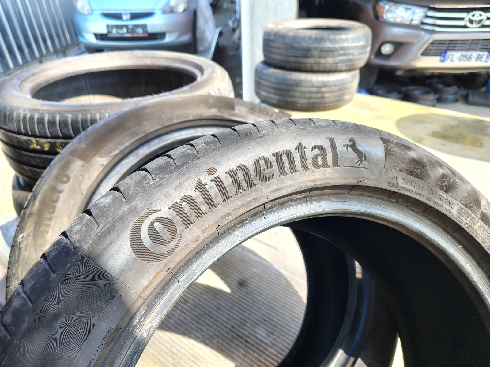 Гуми Летни 215/50R17, снимка 3 - Гуми и джанти - 55841503