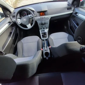 Opel Astra 1.4i* 90кс* KSENON* KLIMATRONIK* , снимка 10