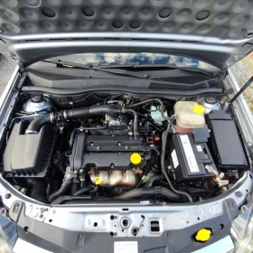 Opel Astra 1.4i* 90кс* KSENON* KLIMATRONIK* , снимка 16