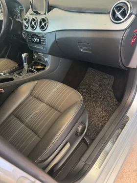 Mercedes-Benz B 200, снимка 16