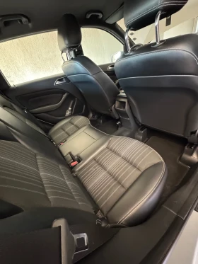 Mercedes-Benz B 200, снимка 12