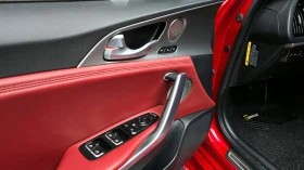 Kia Stinger 3.3i GT TURBO/AWD/ПАНОРАМА/ОБДУХВАНЕ/HEAD UP/F1/, снимка 14