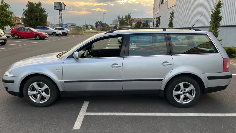 VW Passat 1.8Т, B5-5 комби, снимка 7 - Автомобили и джипове - 47067905