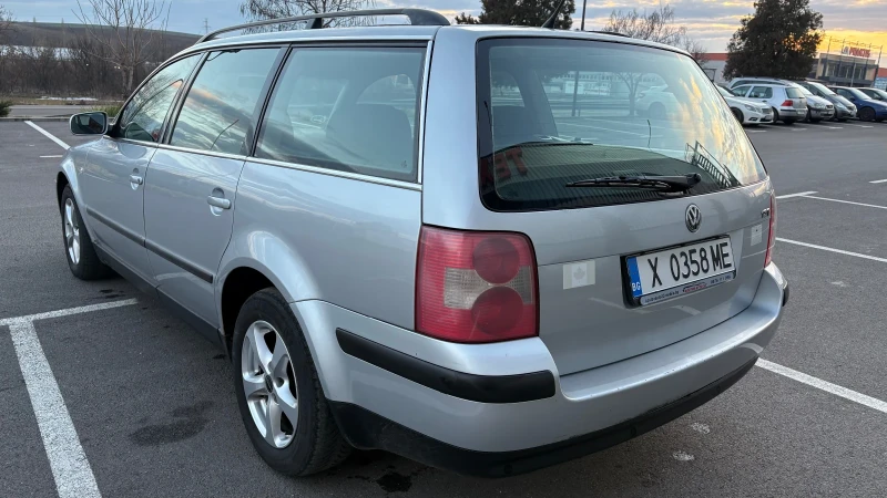 VW Passat 1.8Т, B5-5 комби, снимка 4 - Автомобили и джипове - 47067905