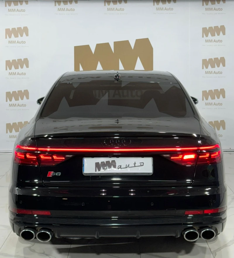 Audi S8 Matrix* Ceramic* Massage* Carbon, снимка 5 - Автомобили и джипове - 47116770