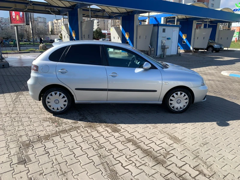 Seat Ibiza 1.2 Бензин, снимка 5 - Автомобили и джипове - 47946267