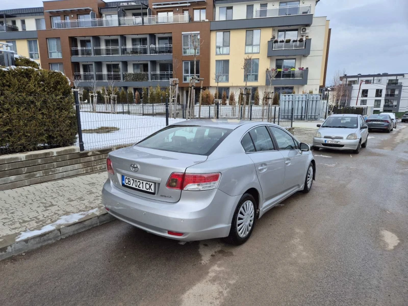 Toyota Avensis Т27, снимка 6 - Автомобили и джипове - 48443961