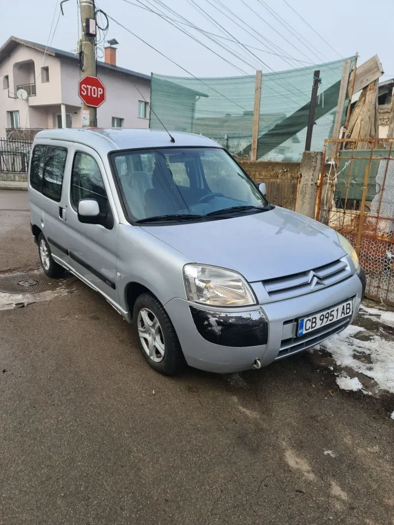 Citroen Berlingo 1.4i, снимка 1 - Автомобили и джипове - 48514490