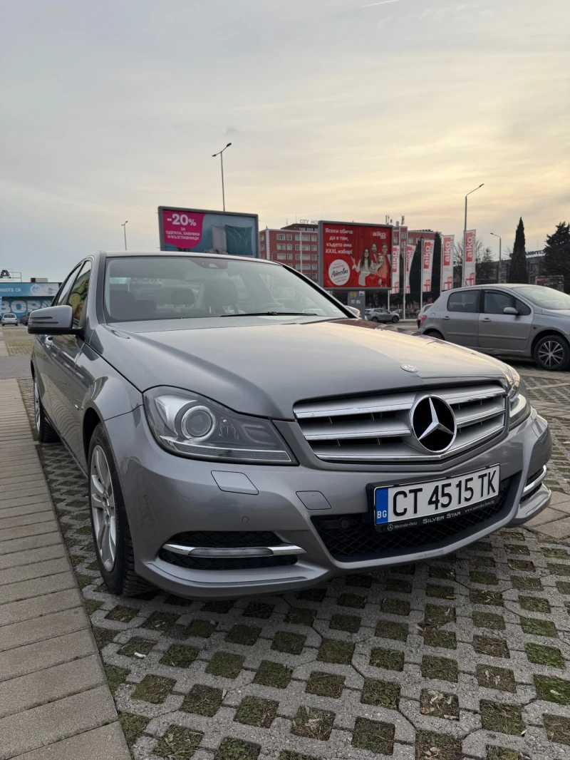 Mercedes-Benz C 180, снимка 1 - Автомобили и джипове - 48597983