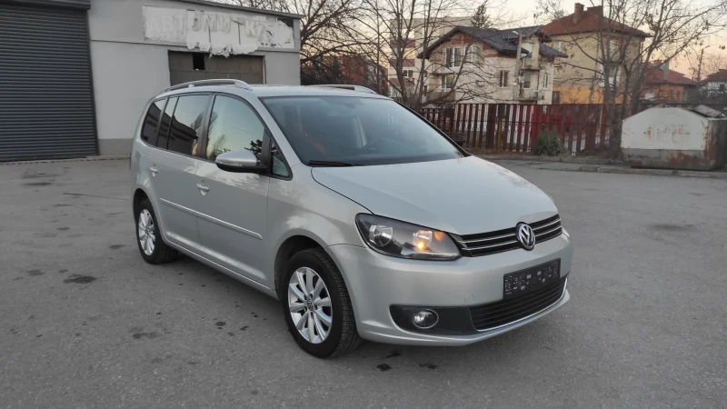 VW Touran 1.4TGI, снимка 3 - Автомобили и джипове - 49379104