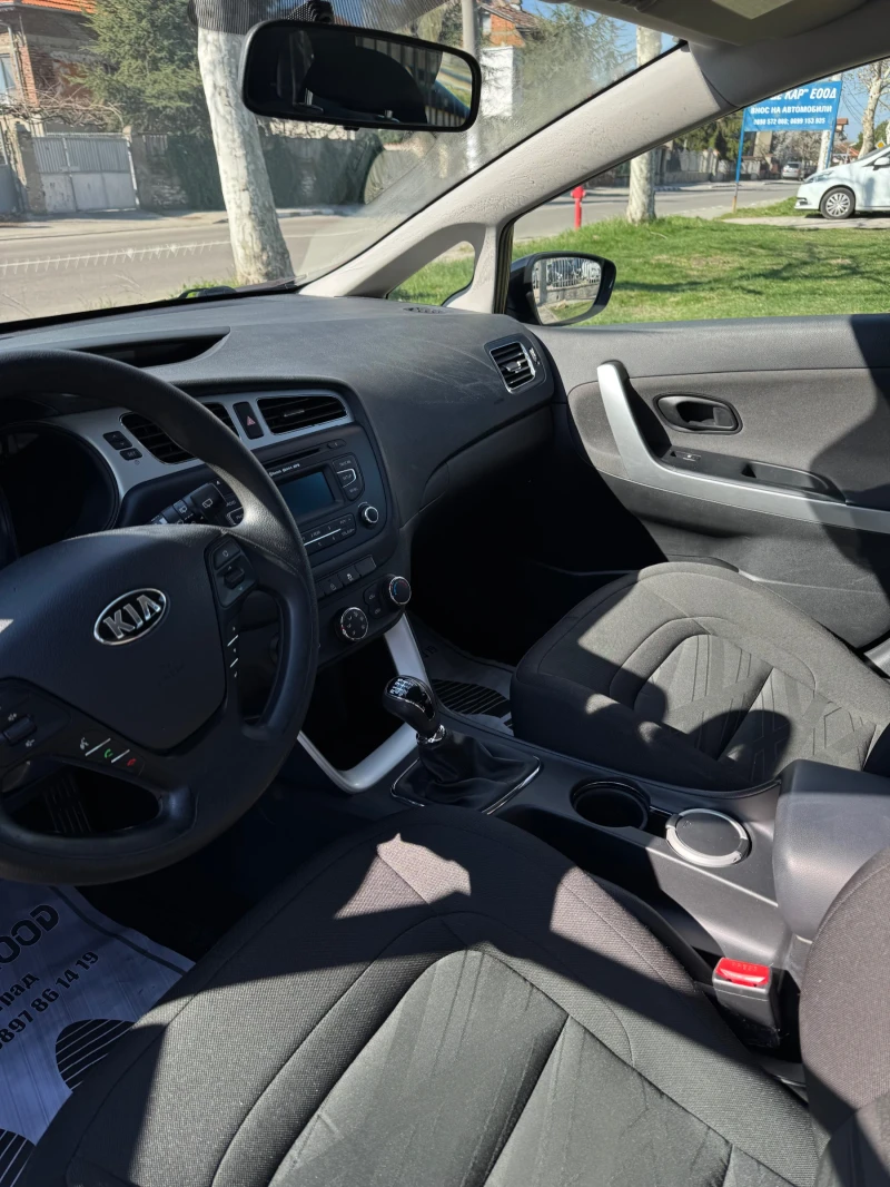 Kia Ceed 1.4 DIESEL AUSTRIA, снимка 14 - Автомобили и джипове - 50565405