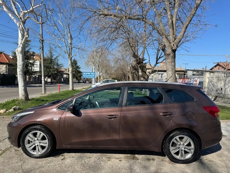 Kia Ceed 1.4 DIESEL AUSTRIA, снимка 8 - Автомобили и джипове - 50565405