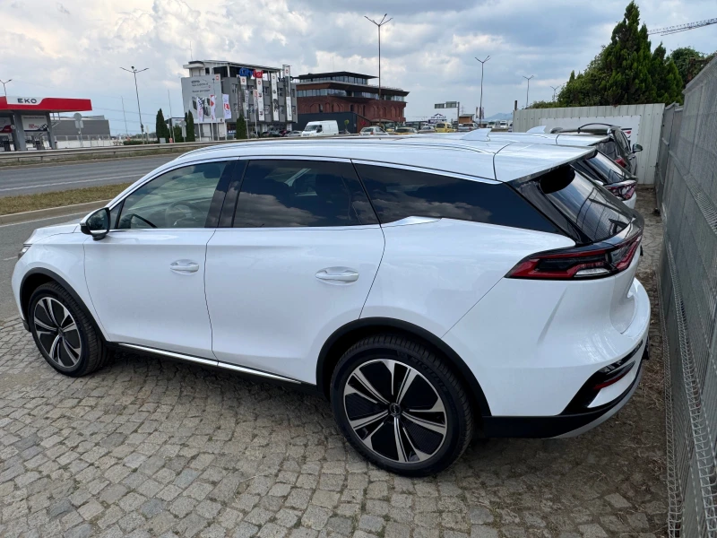 BYD Tang 108kwh./model 2025g. , снимка 15 - Автомобили и джипове - 51420753