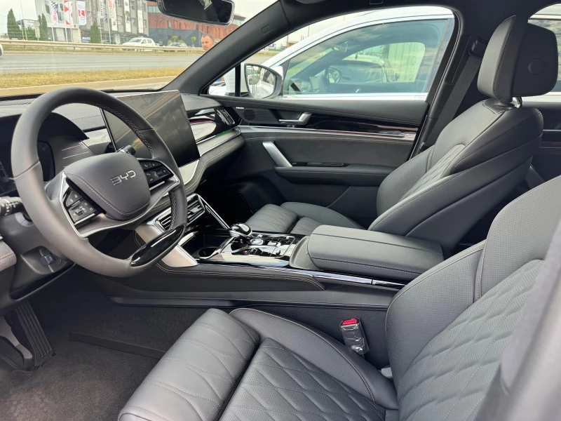 BYD Tang 108kwh./model 2025g. , снимка 6 - Автомобили и джипове - 51420753