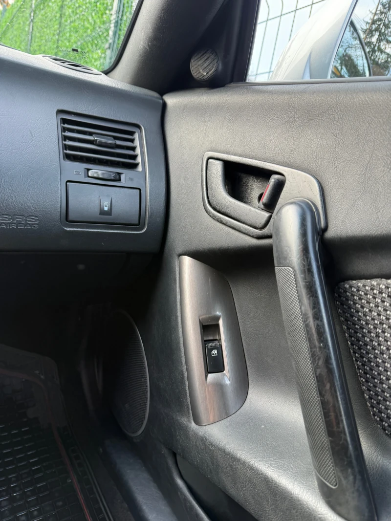 Hyundai Coupe, снимка 14 - Автомобили и джипове - 52528580