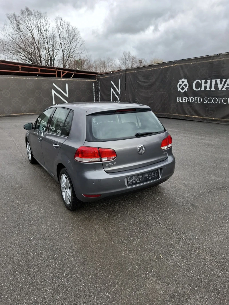 VW Golf 1.6i 102к.с. ГАЗ-БЕНЗИН , снимка 5 - Автомобили и джипове - 53249495