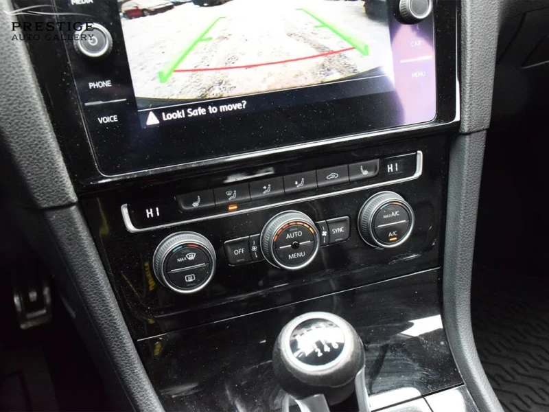 VW Golf R * АВТОКРЕДИТ* ЦЕНА ДО БЪЛГАРИЯ!!, снимка 13 - Автомобили и джипове - 53510810