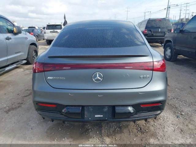 Mercedes-Benz EQS AMG 53 4MATIC* МАСАЖИ* BURMESTER* ДВОЕН ЕКРАН* , снимка 15 - Автомобили и джипове - 53384202