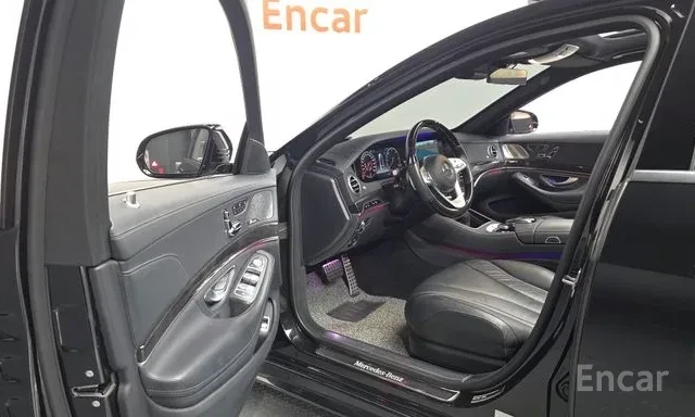 Mercedes-Benz S 350 AMG / 4MATIC / 360 / BURM / DISTR /ЛИЗИНГ, снимка 11 - Автомобили и джипове - 55605979