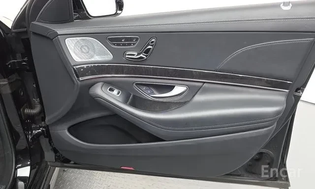 Mercedes-Benz S 350 AMG / 4MATIC / 360 / BURM / DISTR /ЛИЗИНГ, снимка 9 - Автомобили и джипове - 55605979