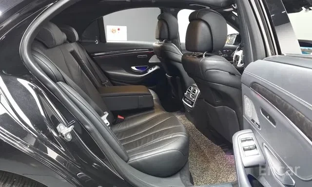 Mercedes-Benz S 350 AMG / 4MATIC / 360 / BURM / DISTR /ЛИЗИНГ, снимка 12 - Автомобили и джипове - 55605979