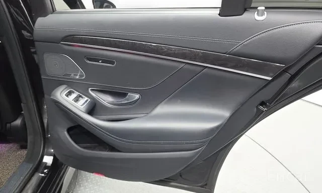 Mercedes-Benz S 350 AMG / 4MATIC / 360 / BURM / DISTR /ЛИЗИНГ, снимка 10 - Автомобили и джипове - 55605979