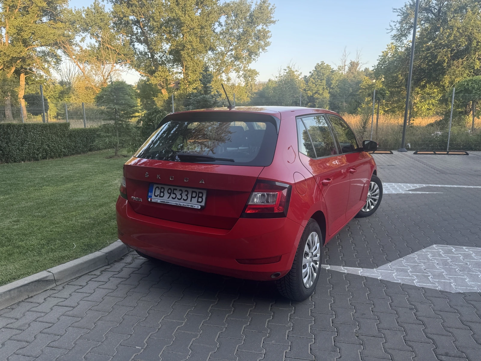 Skoda Fabia 1.0 MPI  - изображение 3