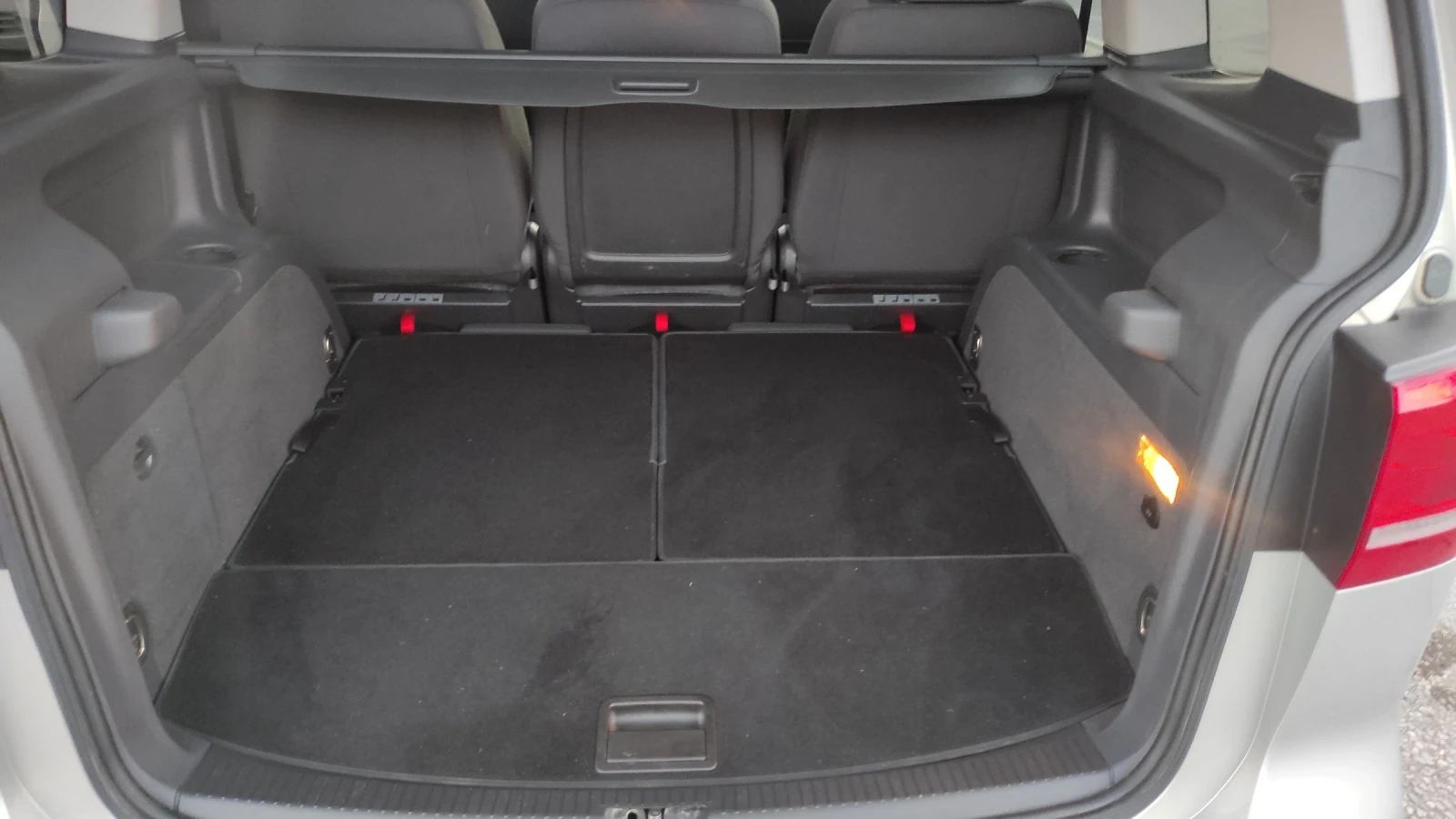 VW Touran 1.4TGI | Mobile.bg — изображение 16