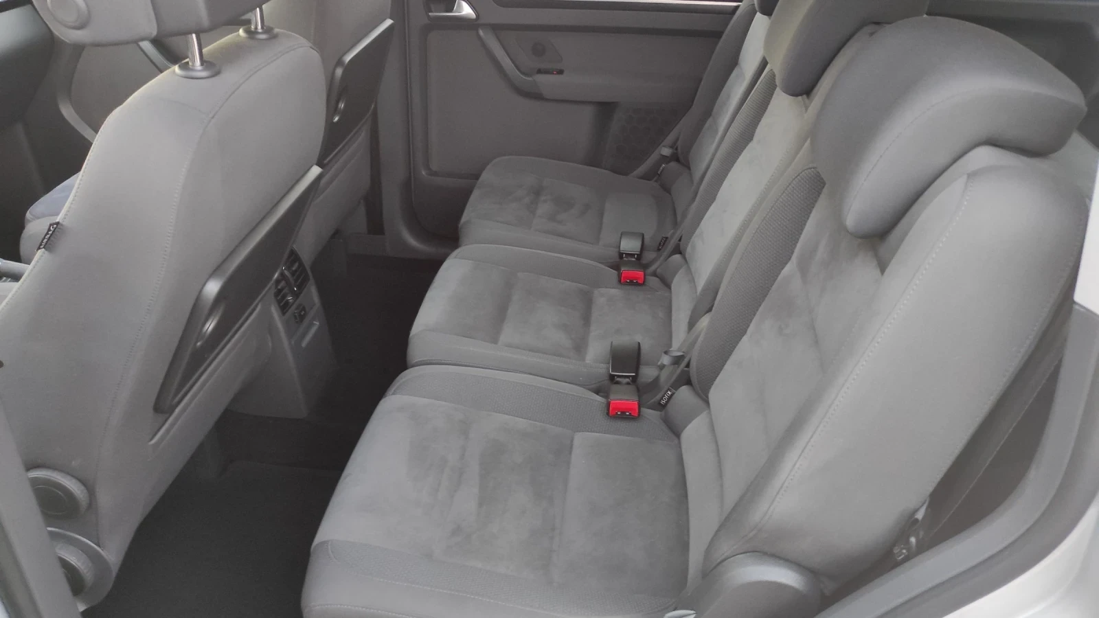 VW Touran 1.4TGI | Mobile.bg — изображение 11