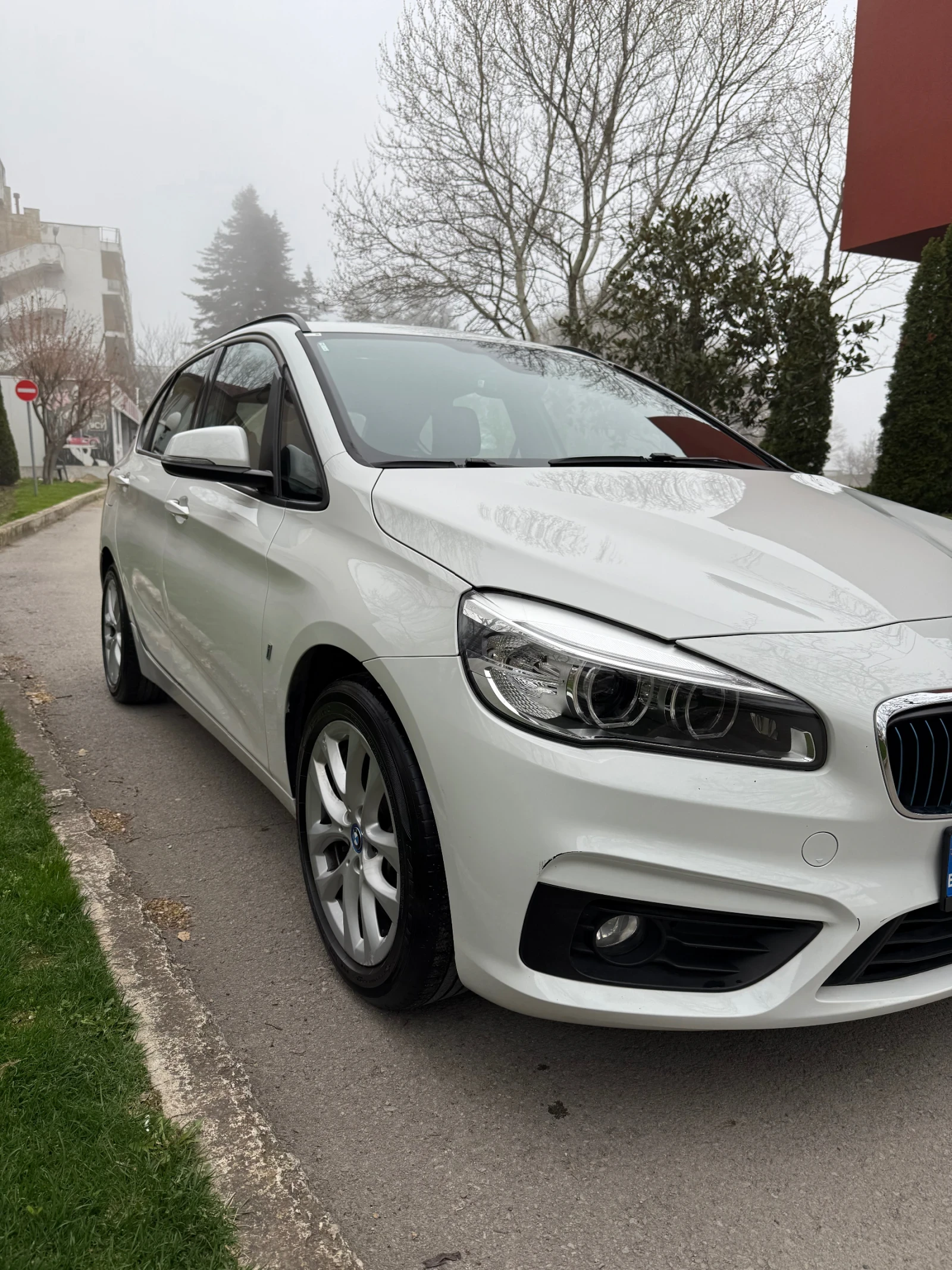 BMW 2 Active Tourer 225 XE - изображение 3