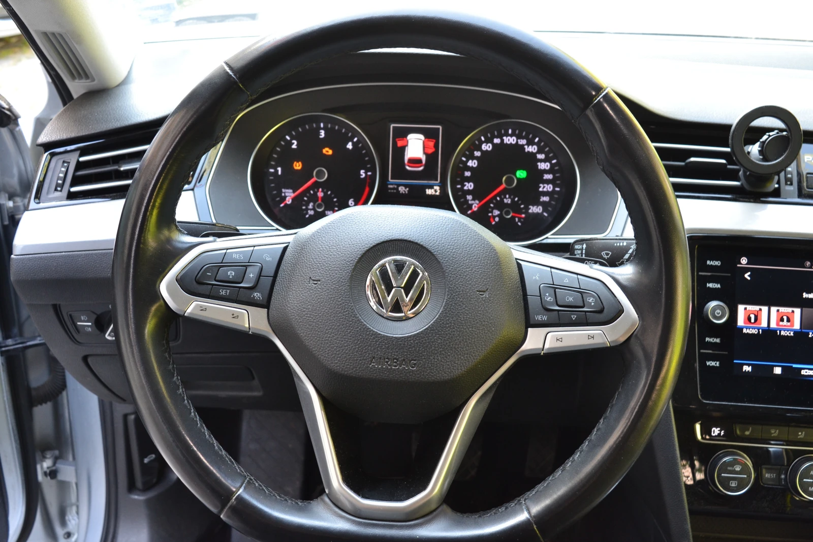 VW Passat  - изображение 8