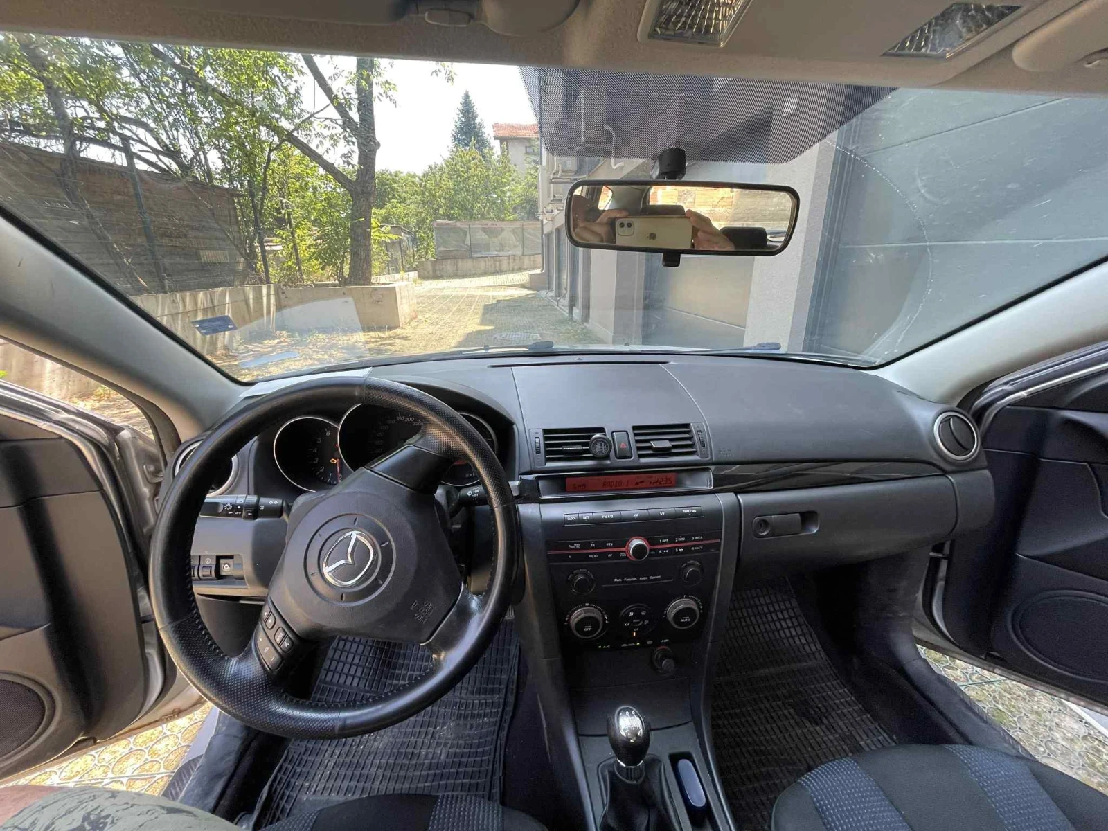 Mazda 3 1600 - изображение 10