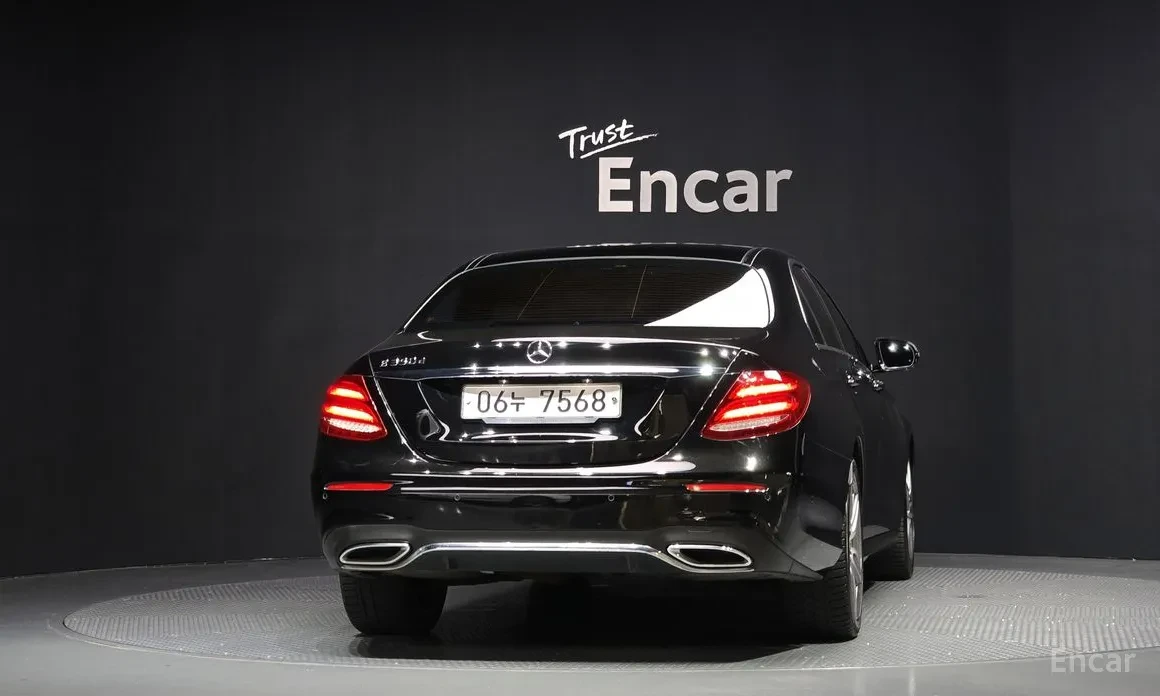 Mercedes-Benz E 350 ЕКСТРОВА | БЕЗ АНАЛОГ - изображение 4