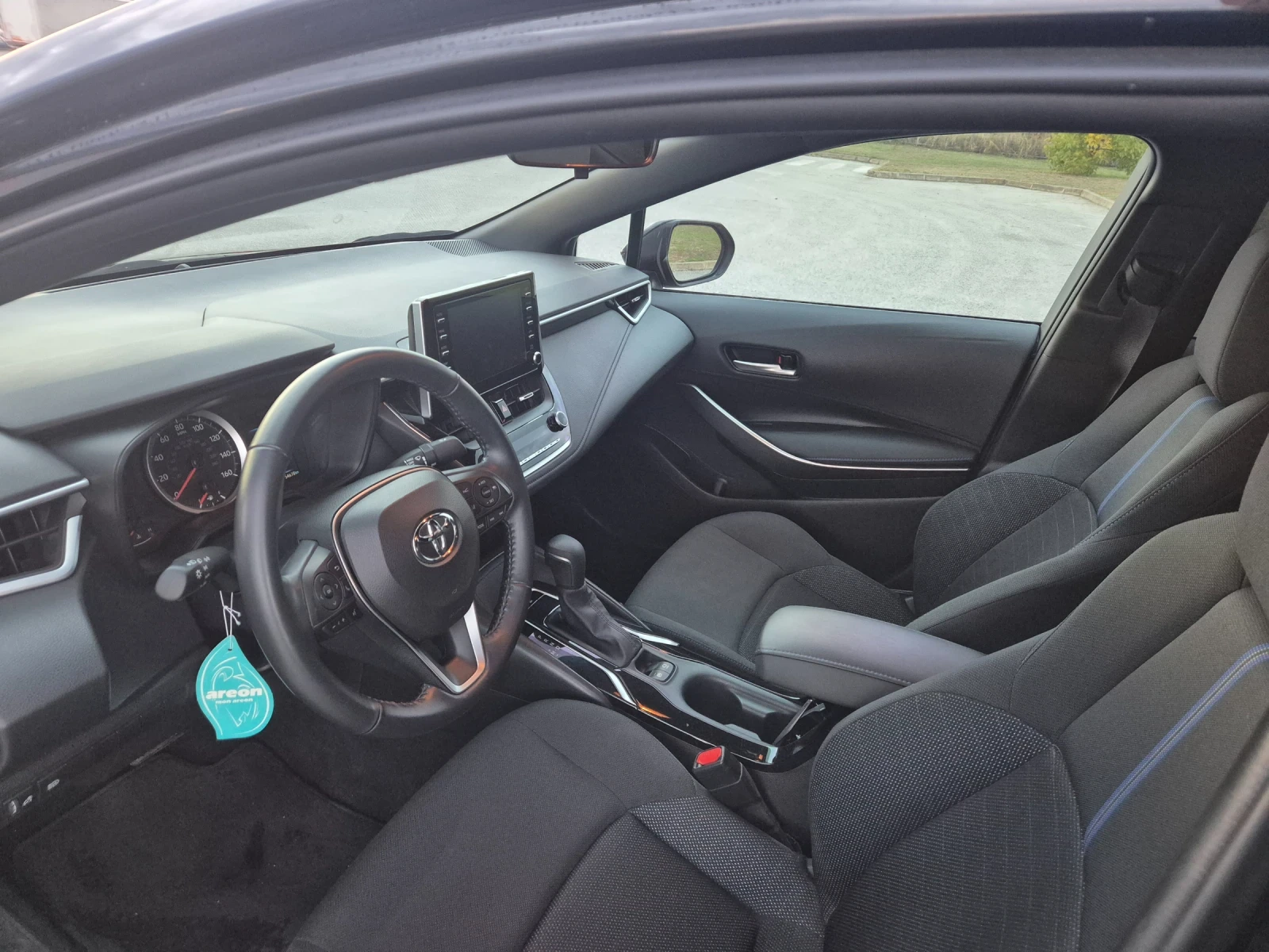 Toyota Corolla SE - изображение 7