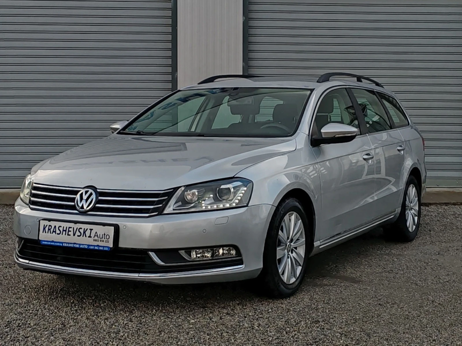 VW Passat 2.0TDI Highline Navi Led - изображение 3