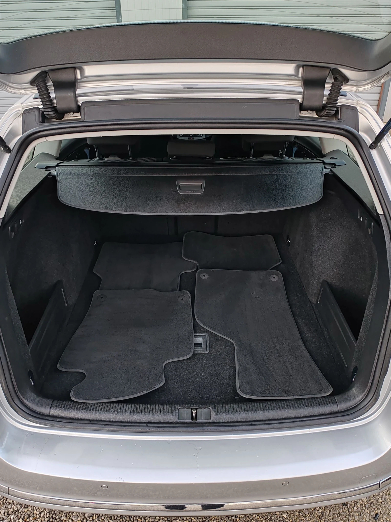 VW Passat 2.0TDI Highline Navi Led | Mobile.bg � ����������� 17