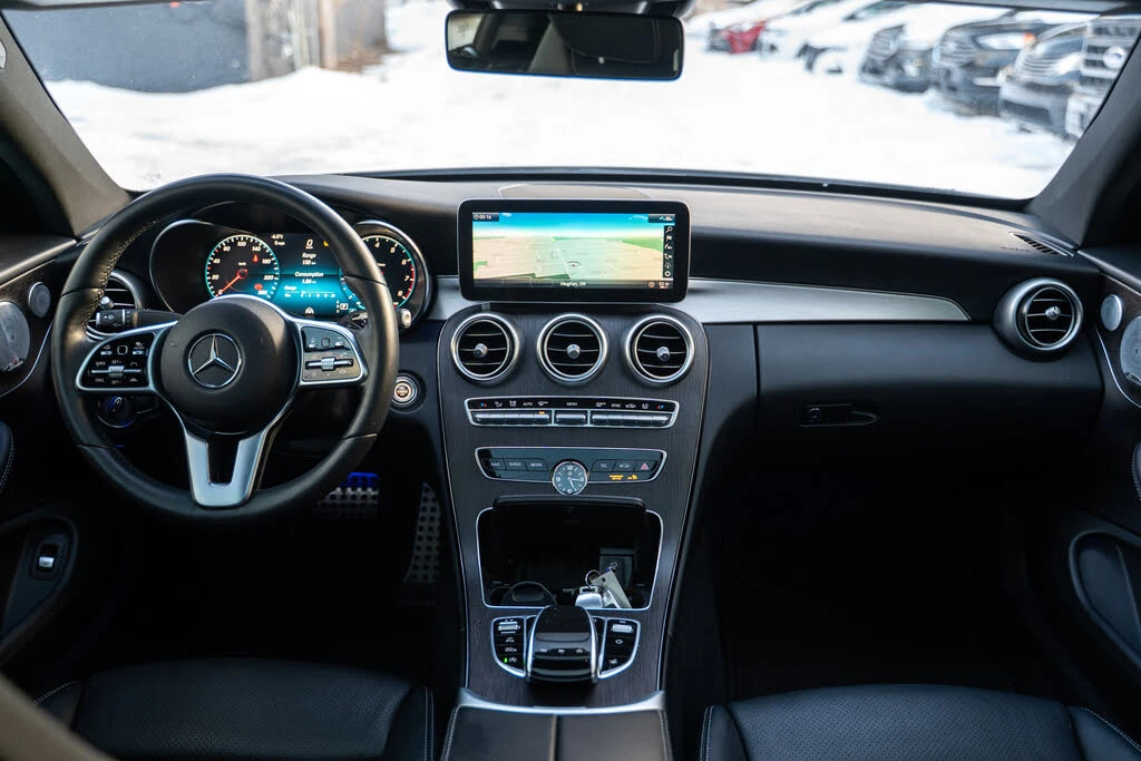 Mercedes-Benz C 300 Coupe* 4MATIC* АвтоКредит* (ЦЕНА ДО БГ), снимка 13 - Автомобили и джипове - 53835302