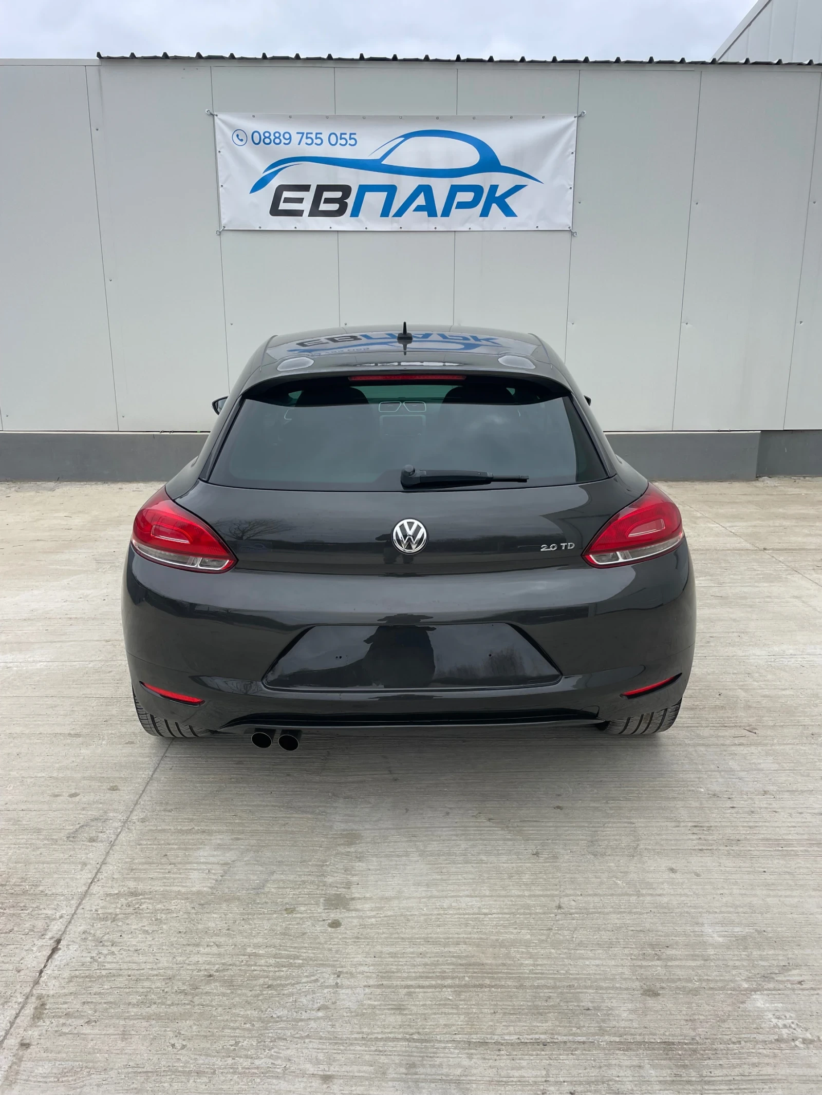 VW Scirocco 2.0TDI-140к.с., снимка 7 - Автомобили и джипове - 53888584
