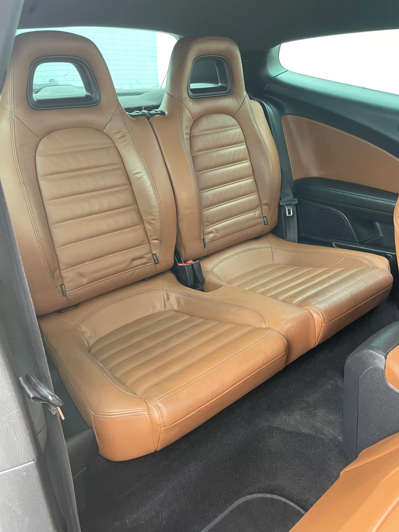 VW Scirocco 2.0TDI-140к.с., снимка 15 - Автомобили и джипове - 53888584