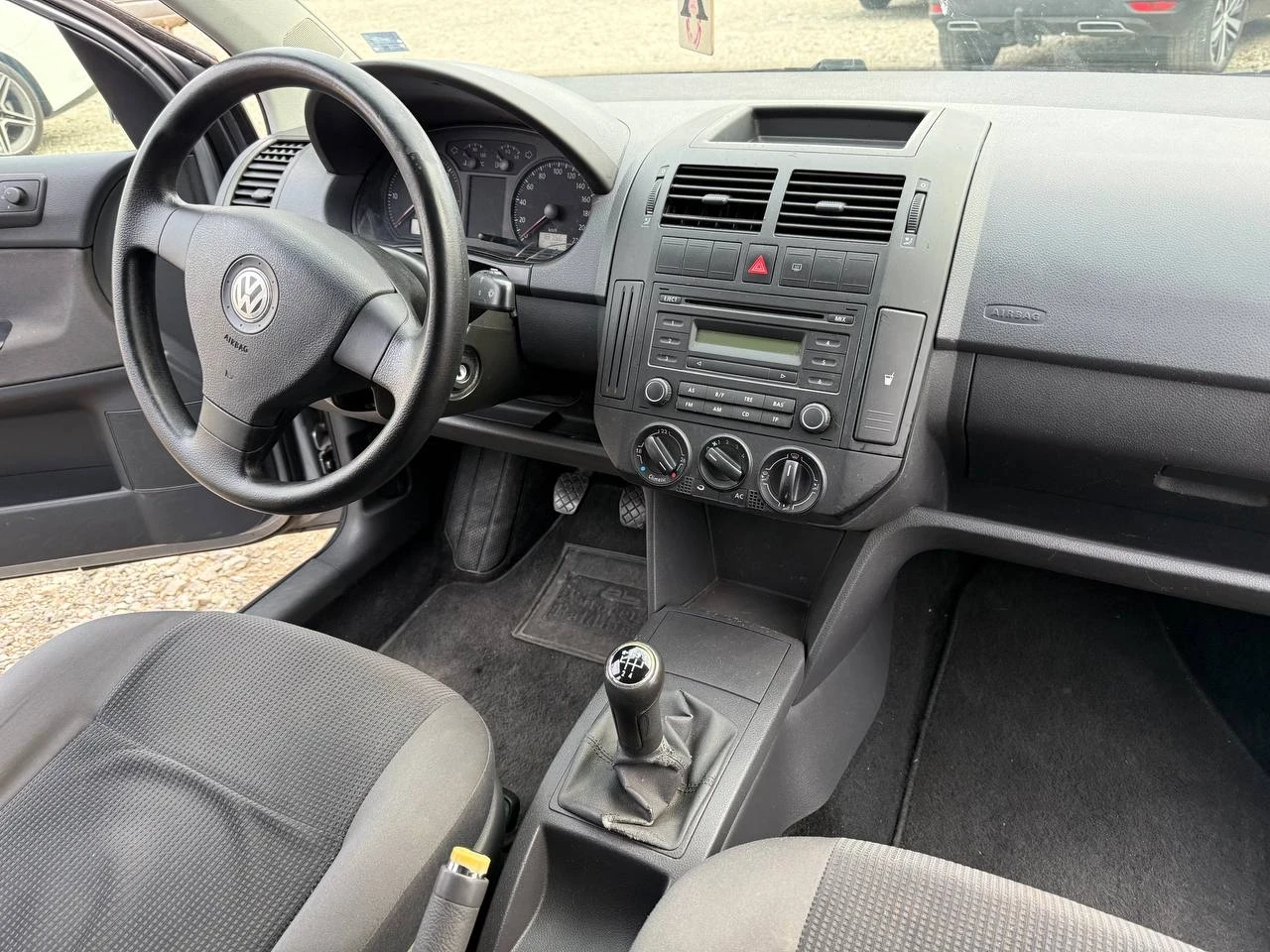 VW Polo 1.4 TDI , снимка 14 - Автомобили и джипове - 53928922