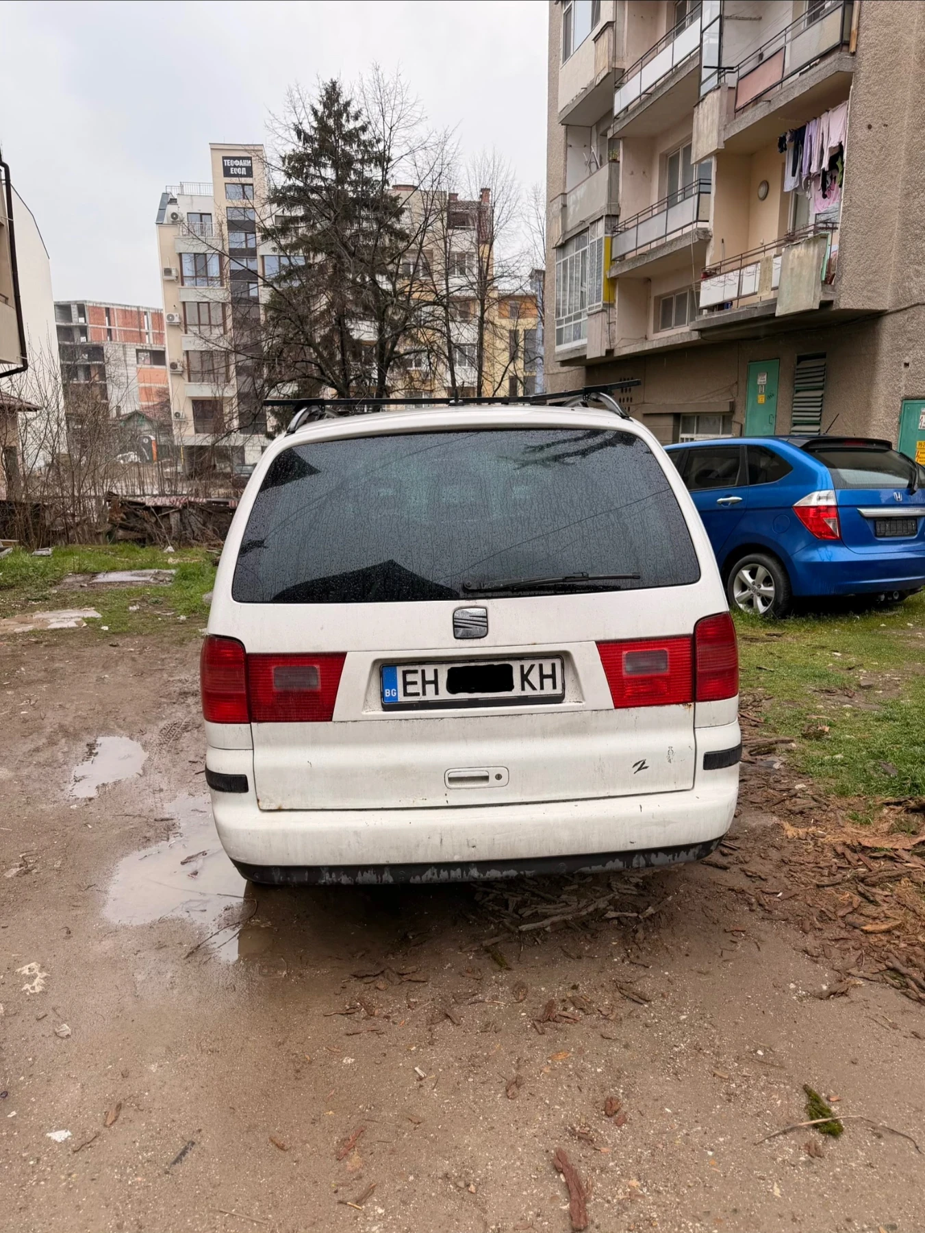 Seat Alhambra 1.9 TDI, снимка 2 - Автомобили и джипове - 53952431