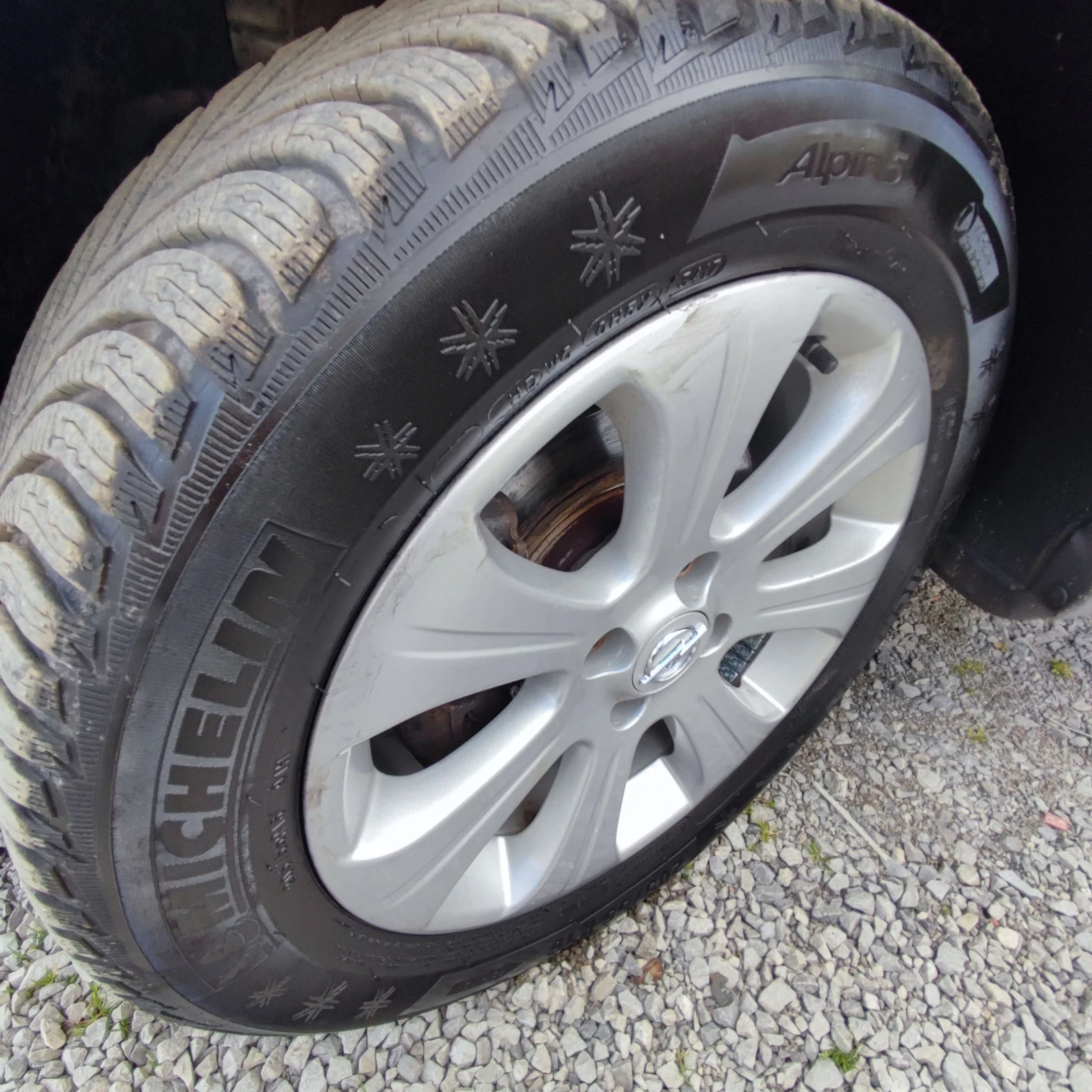 Opel Astra 1.4i* 90кс* KSENON* KLIMATRONIK* , снимка 17 - Автомобили и джипове - 54127936