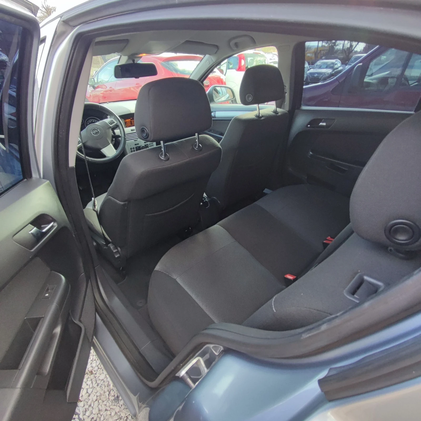 Opel Astra 1.4i* 90кс* KSENON* KLIMATRONIK* , снимка 14 - Автомобили и джипове - 54127936